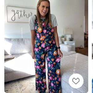 NWT Women's Vibrant Floral Overalls Flared Leg Jumpsuit Medium